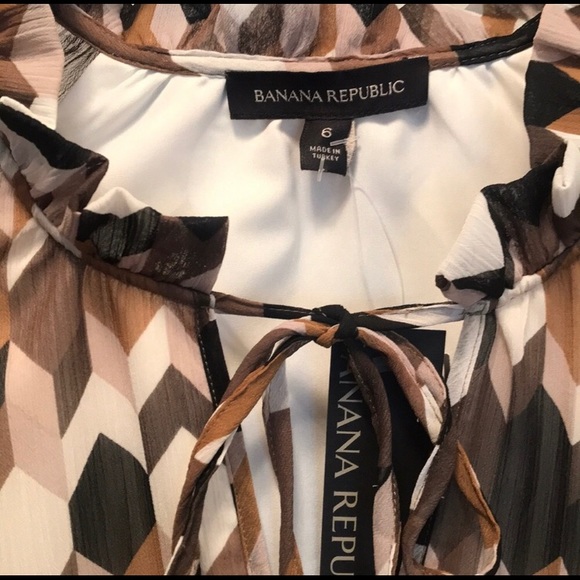 Banana Republic Geo Pattern Peasant Dress - Picture 3 of 11